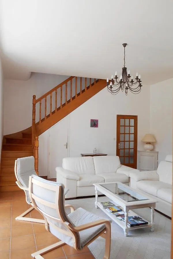 Holiday home L'Orangerie Villa Pontivy